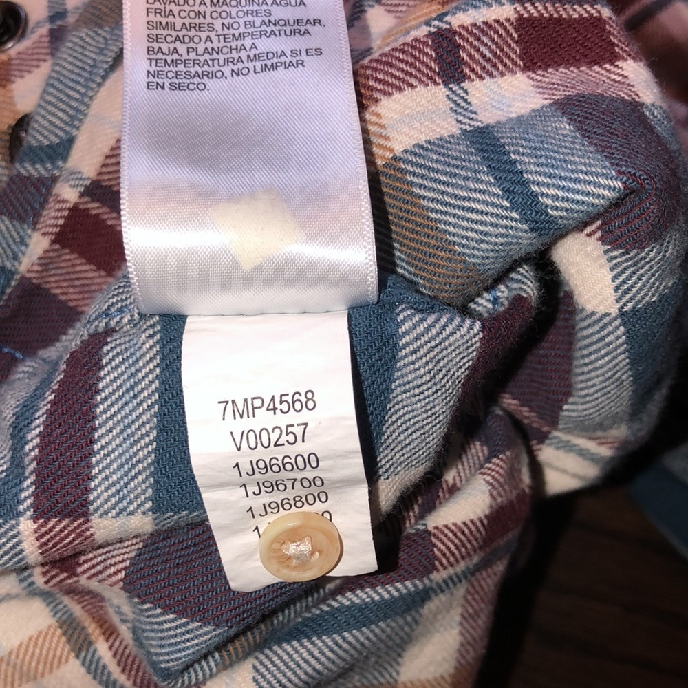 Lucky Brand Saturday stretch plaid
Flannel shirt size medium - Picture 7 of 8